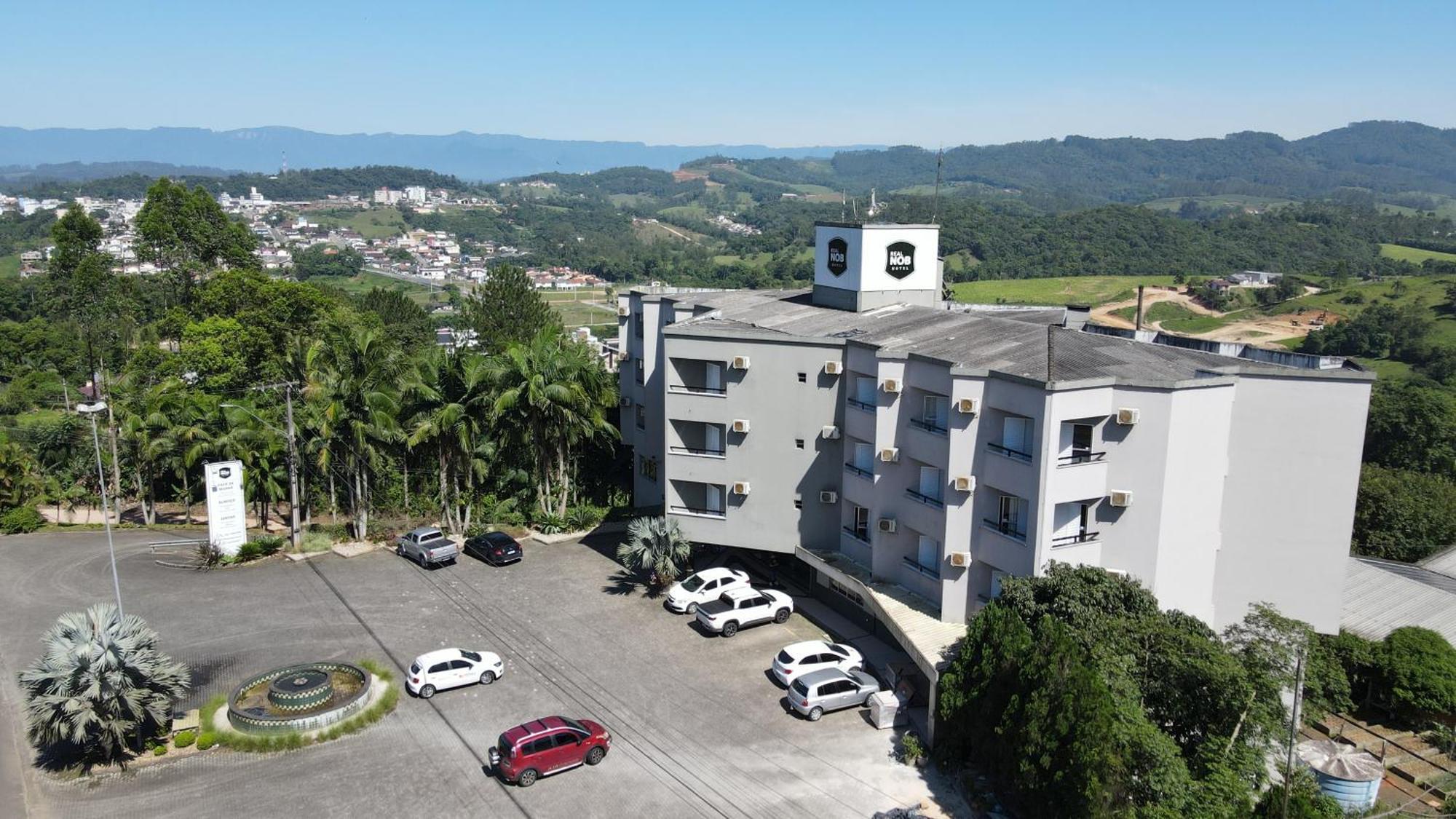 Real Nob Hotel Orleans Exterior foto